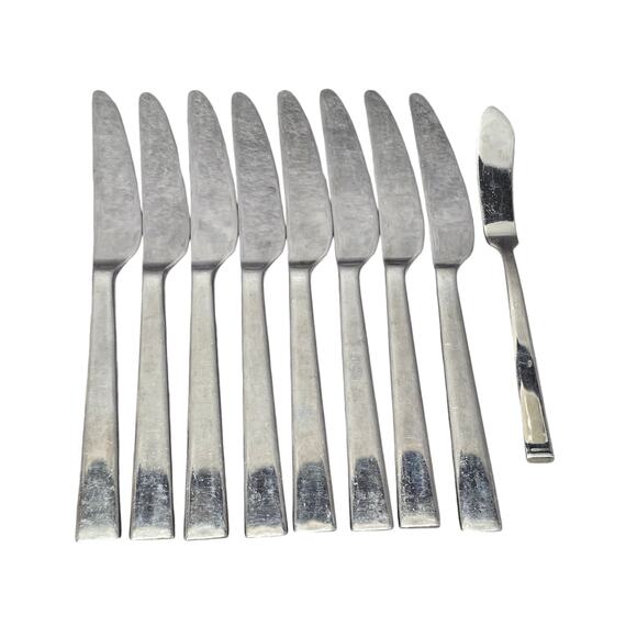 Dansk 18/10 Meridian Stainless Dinner Knifes Glossy Flat Tip Flatware Silverware - Picture 1 of 9